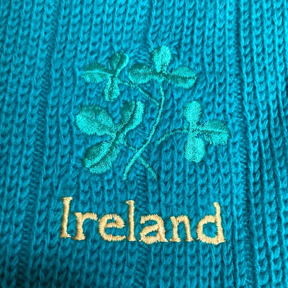 Quill’s Woollen Market Green V Neck Pullover, Size M, 100% Acrylic, NEW - Picture 2 of 7
